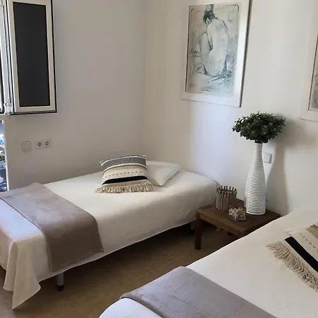 Front Line On The Appartement Calpe