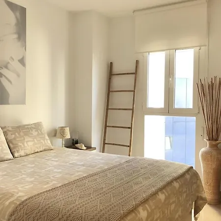 Front Line On The アパート