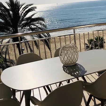 Front Line On The Appartamento